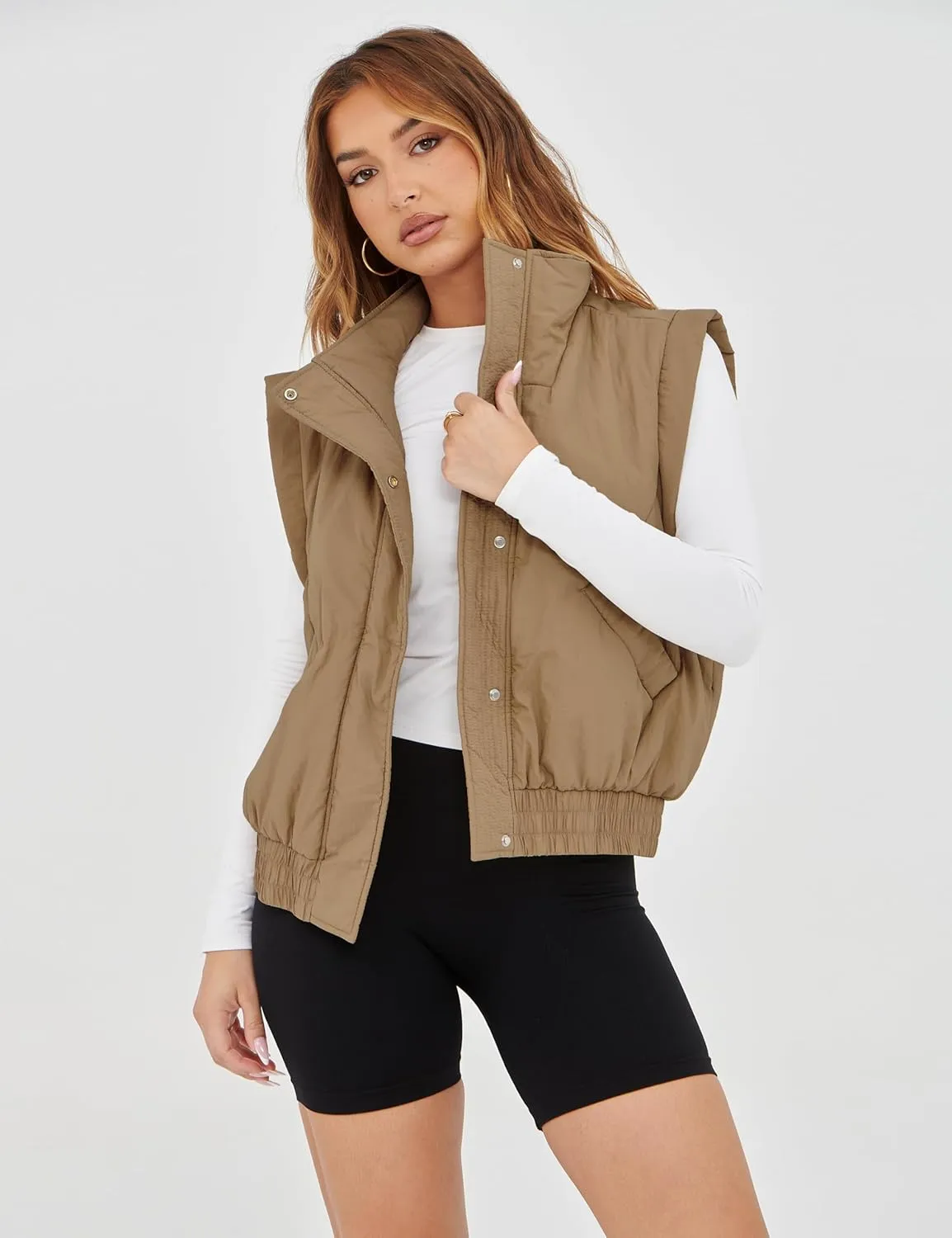UANEO Womens Crop Vest Cropped Puffer Vest Quilted Lightweight Padded Gilet with Pockets
